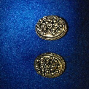 Antique Faux Silver Clip On Earrings Pair Filigree Small Metal Dot Patterns